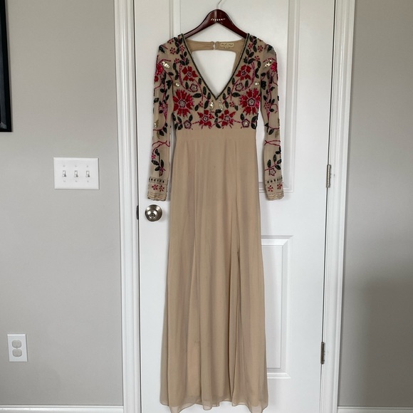 Floral Embellished Thigh Split Maxi Dress - Picture 3 of 5